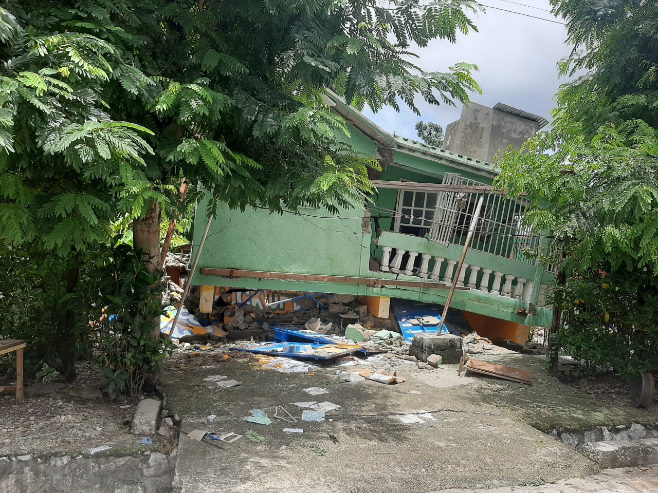 house destroyed in Haiti